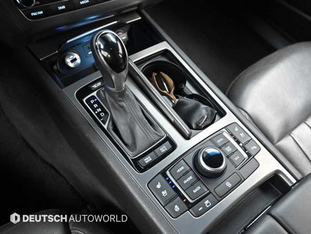 Hyundai Genesis — photo 09