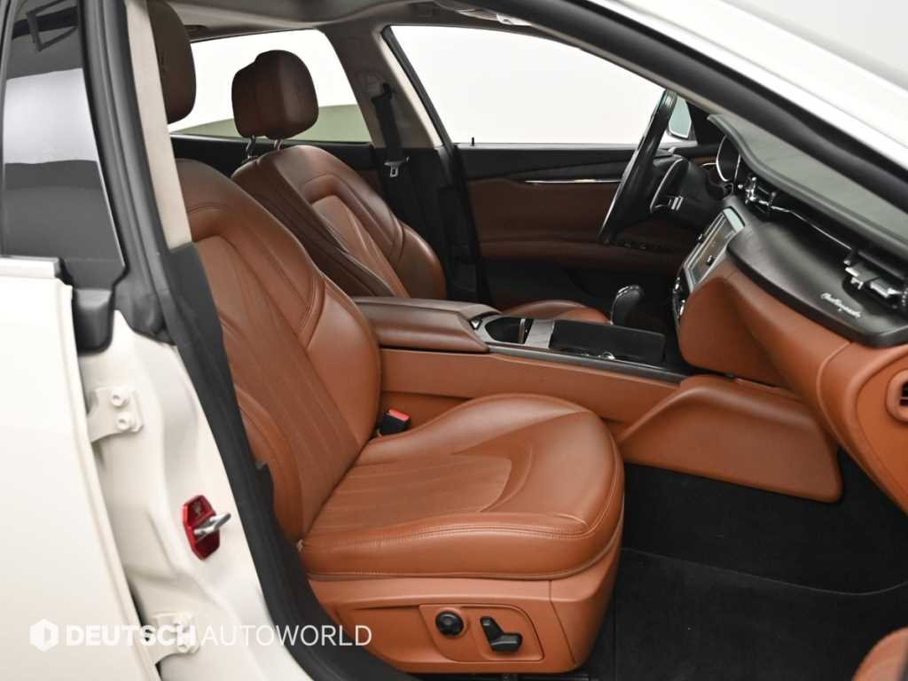 Maserati Quattroporte — photo 10