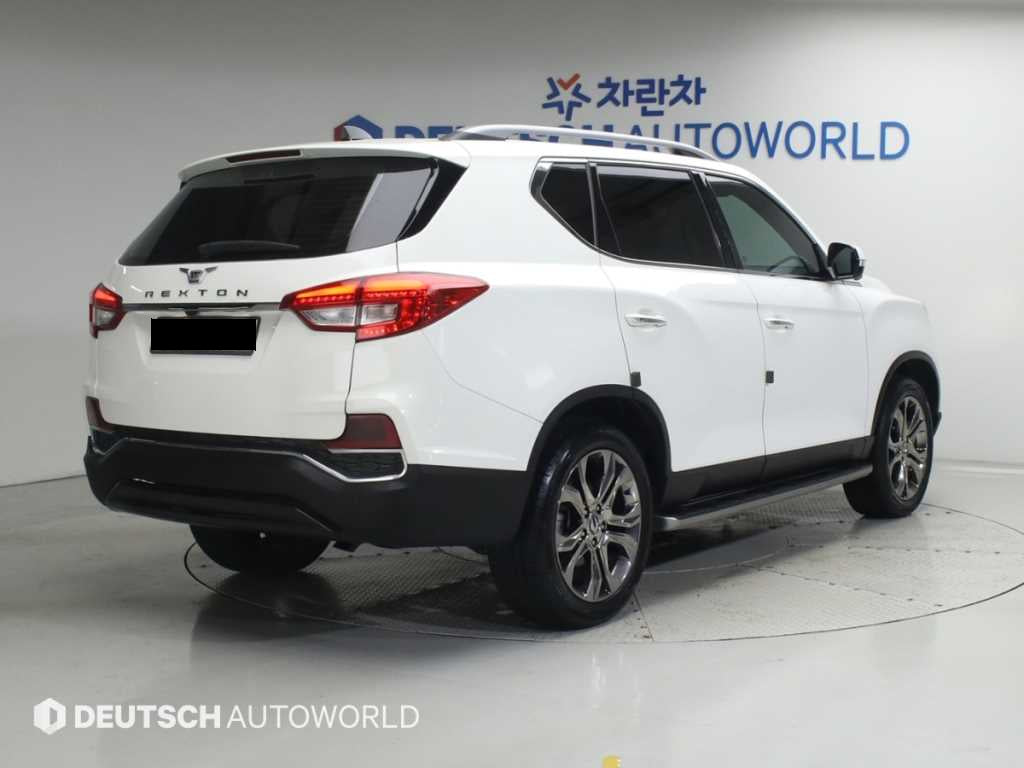 KGM Rexton — photo 02