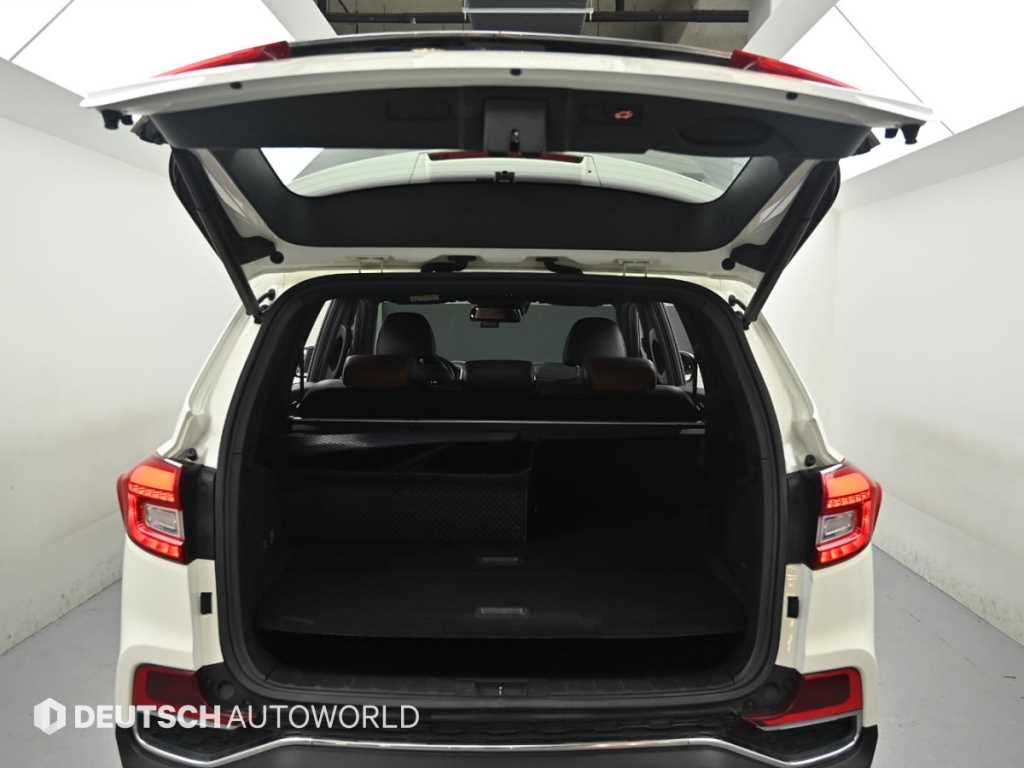 KGM Rexton — photo 19