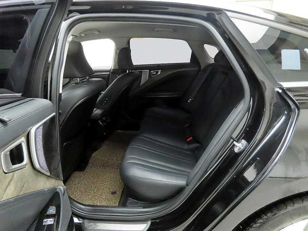 Kia K8 — photo 14
