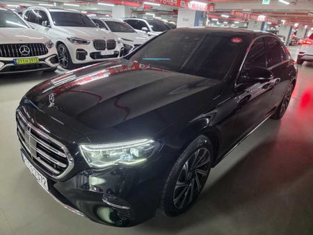 Mercedes-Benz E-Class — photo 07