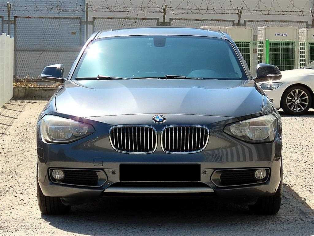 BMW 1-Series — photo 01