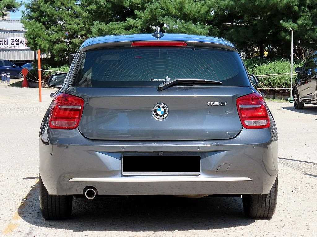 BMW 1-Series — photo 04