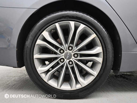 Hyundai Genesis — photo 05