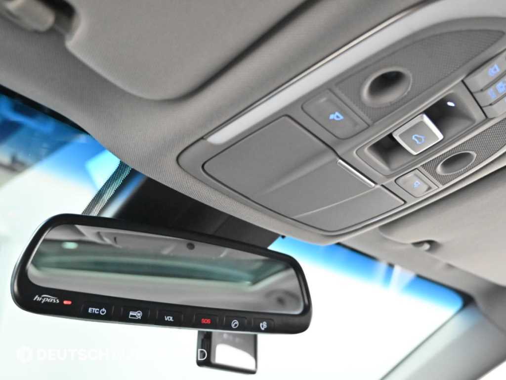 Hyundai Genesis — photo 17