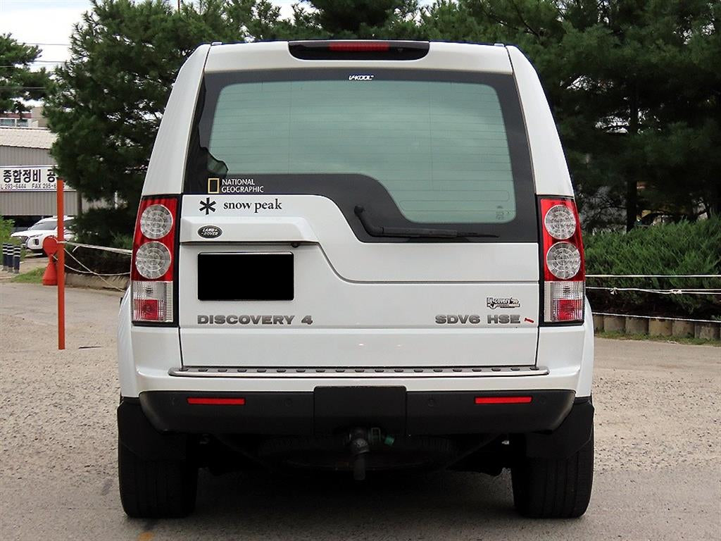 Land Rover Discovery — photo 04