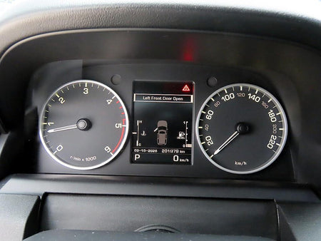 Land Rover Discovery — photo 09