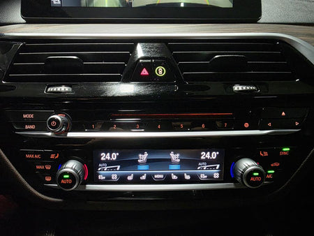 BMW 5-Series — photo 17