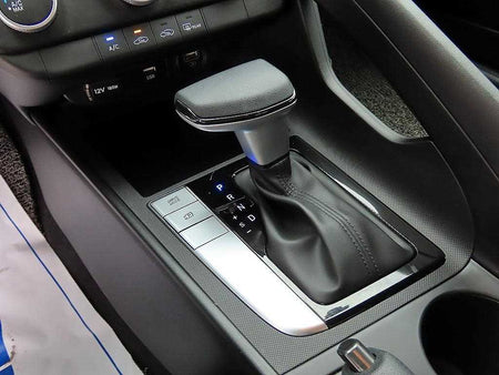 Hyundai Avante — photo 10