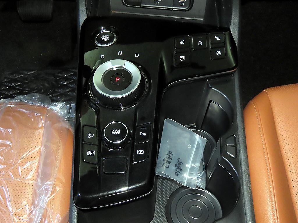 Kia Sportage — photo 12