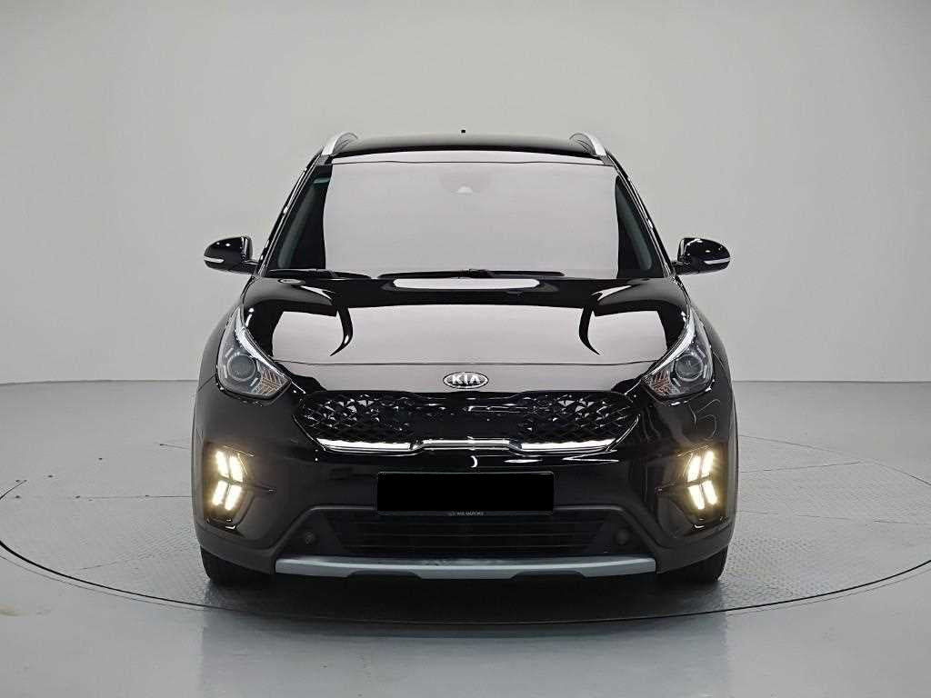 Kia Niro — photo 02