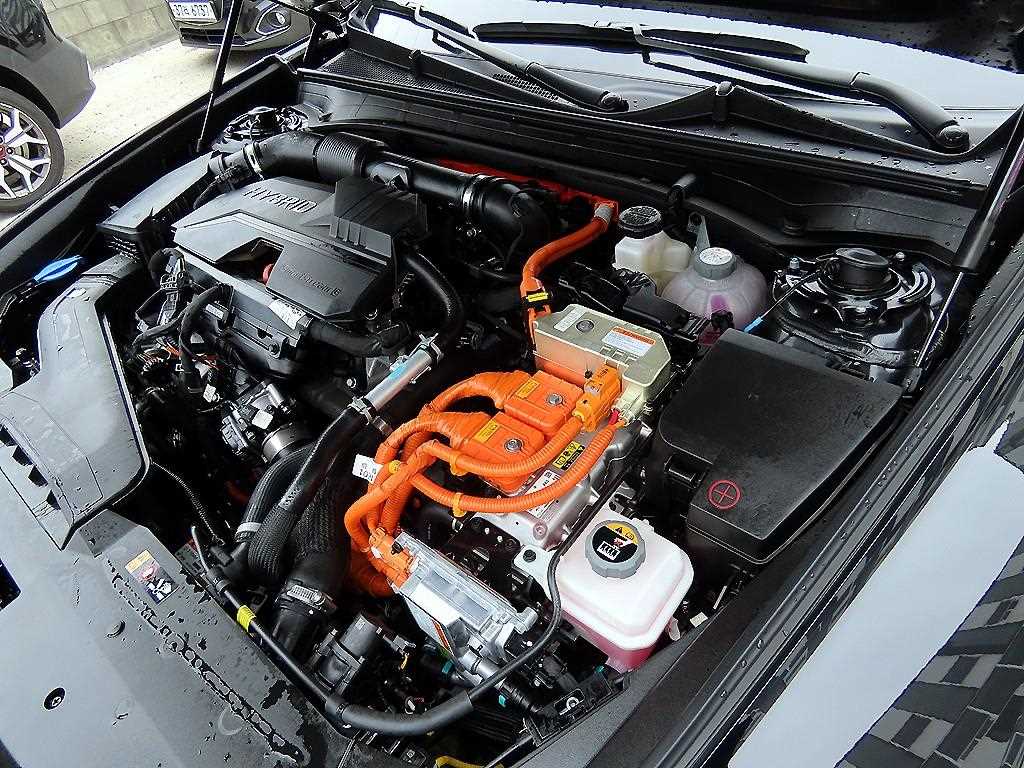Hyundai Grandeur — photo 19