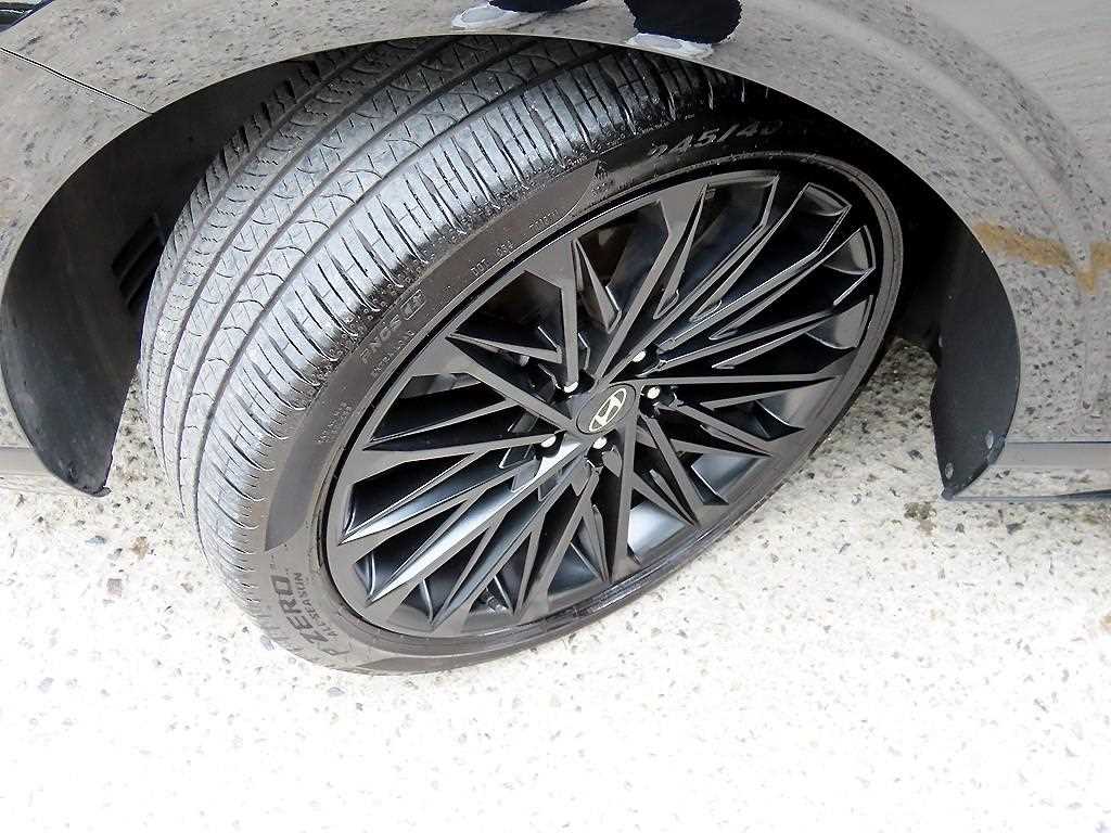 Hyundai Grandeur — photo 20