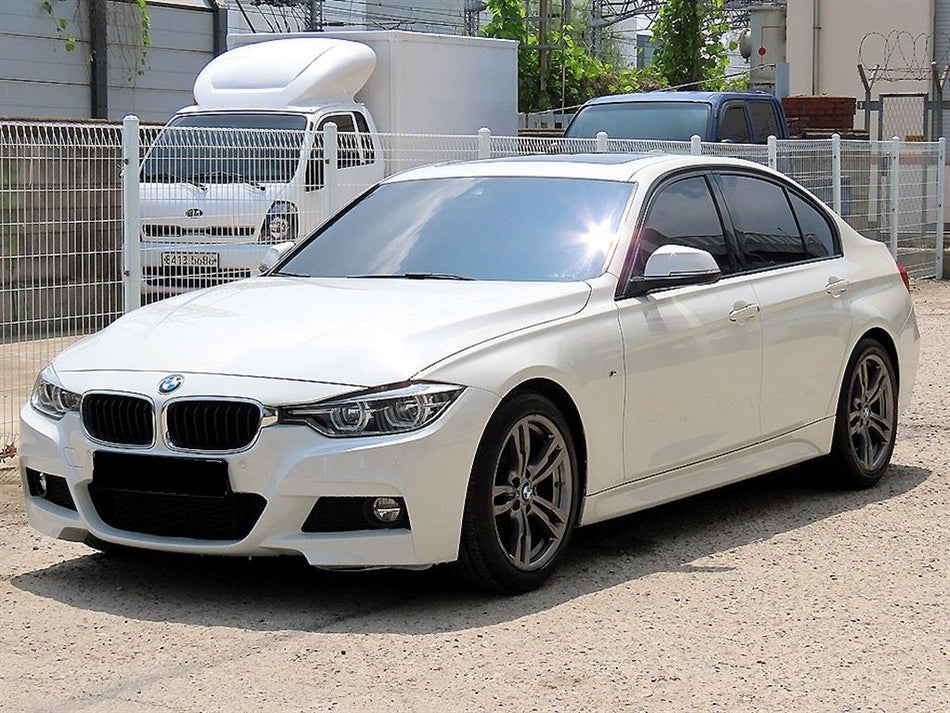 BMW 3-Series — photo 02