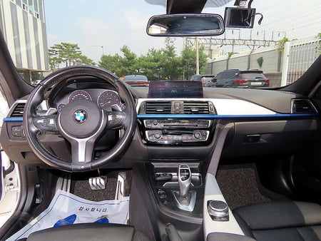 BMW 3-Series — photo 07