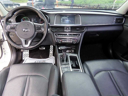 Kia K5 — photo 07