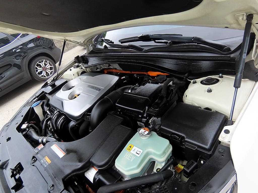Kia K5 — photo 19