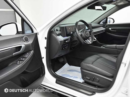 Hyundai Sonata — photo 11