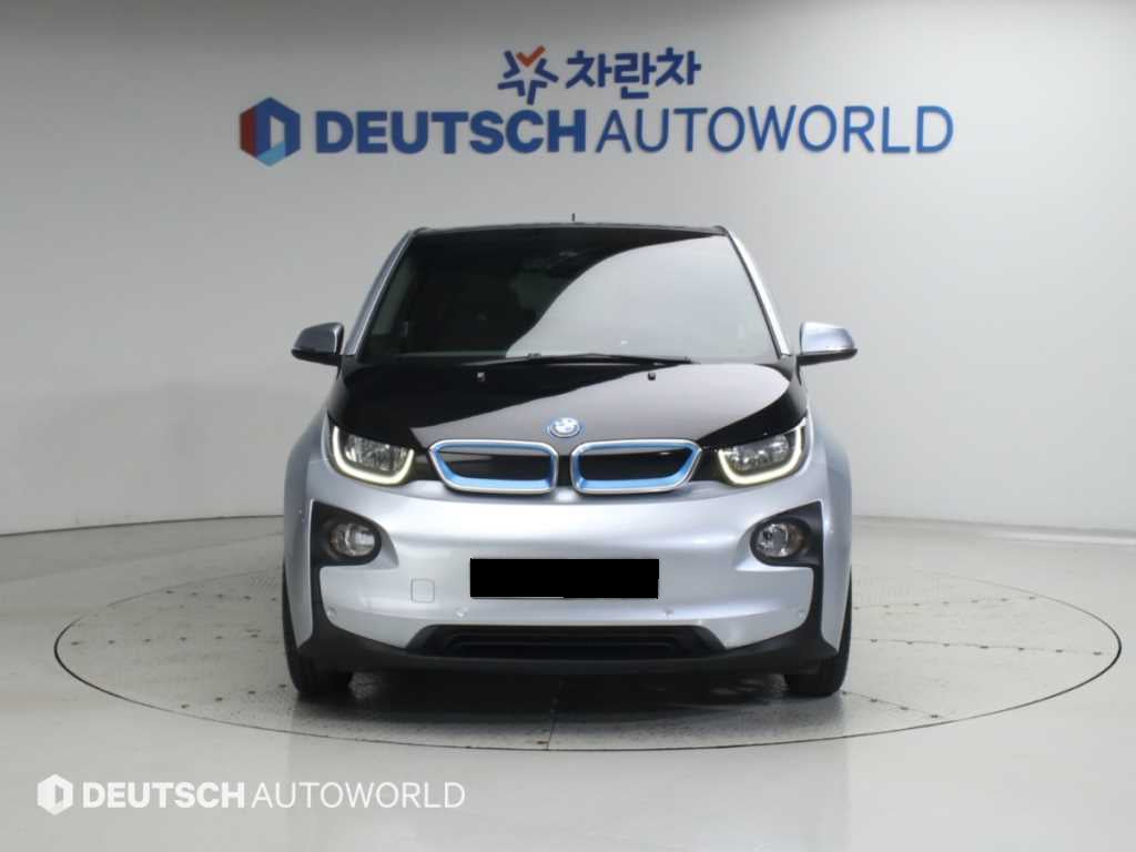 BMW i3 — photo 03