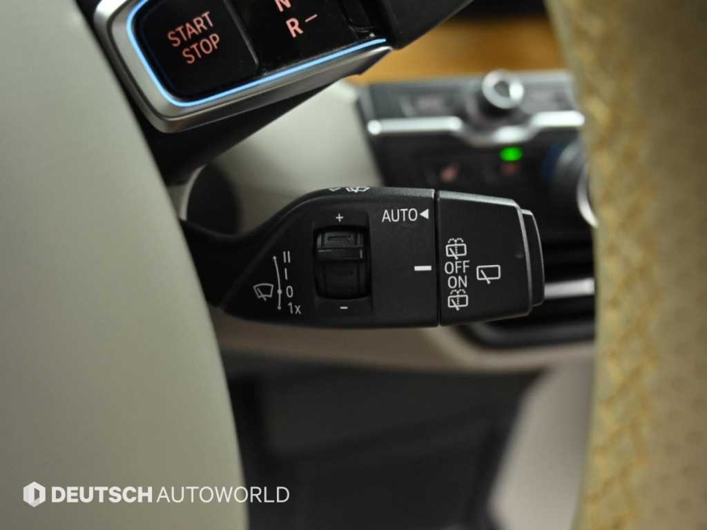 BMW i3 — photo 16