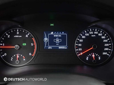 Kia K5 — photo 08