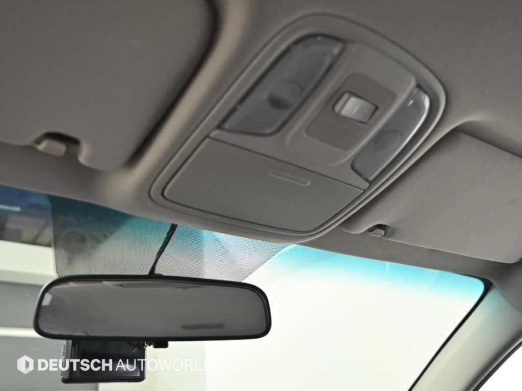 Kia K5 — photo 18