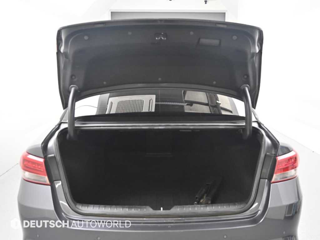 Kia K5 — photo 19