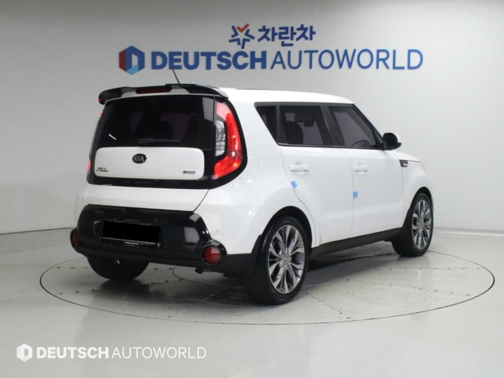 Kia Soul — photo 02