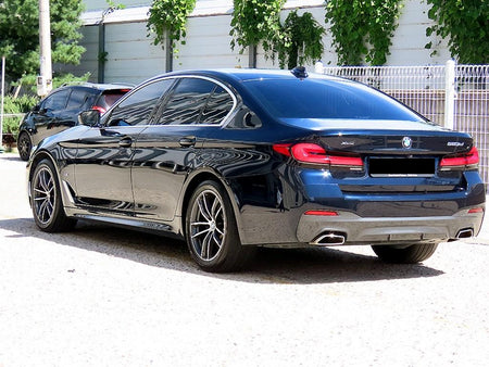BMW 5-Series — photo 03