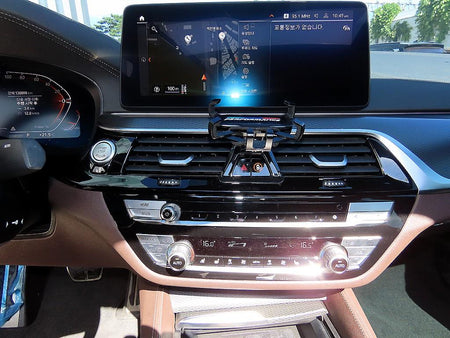 BMW 5-Series — photo 13
