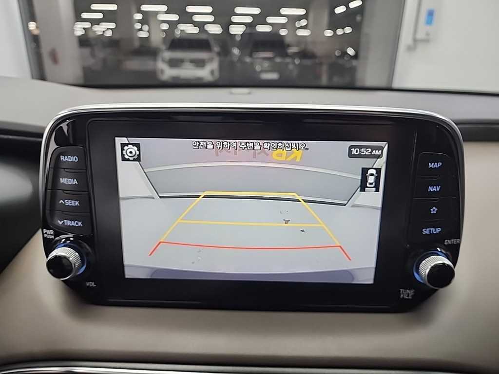 Hyundai Santafe — photo 16