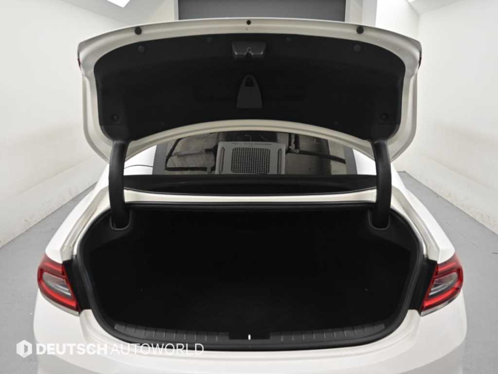 Hyundai Grandeur — photo 20