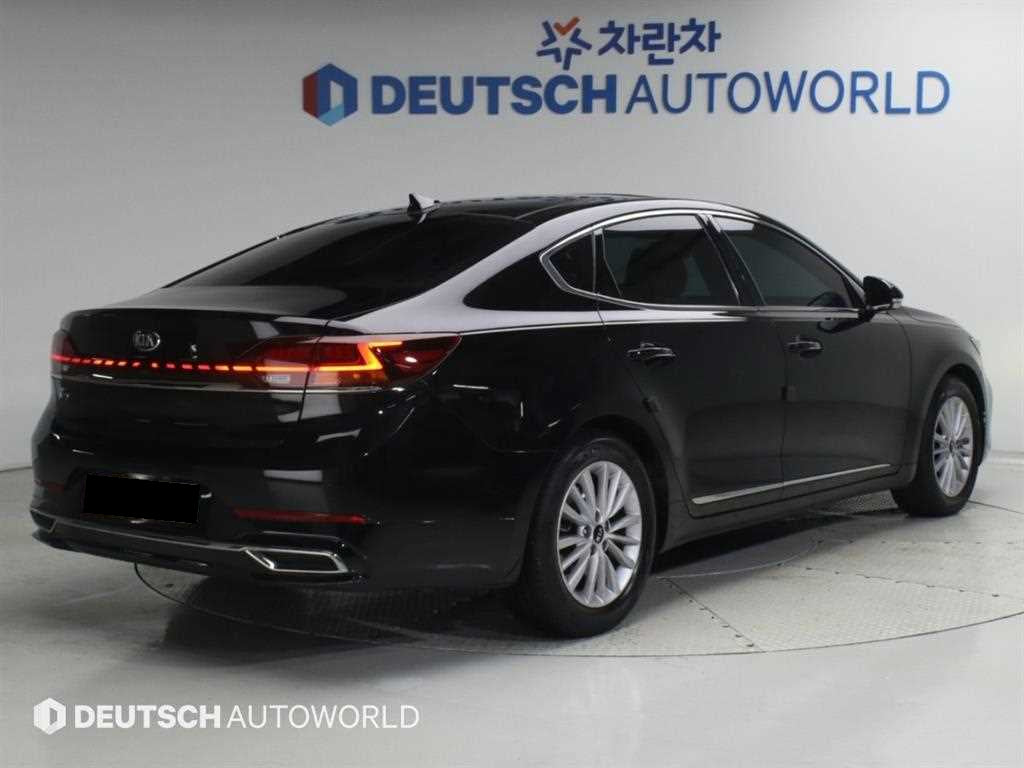 Kia K7 — photo 04