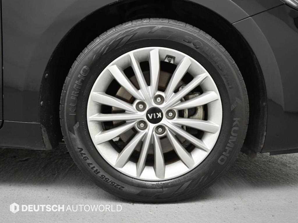 Kia K7 — photo 06