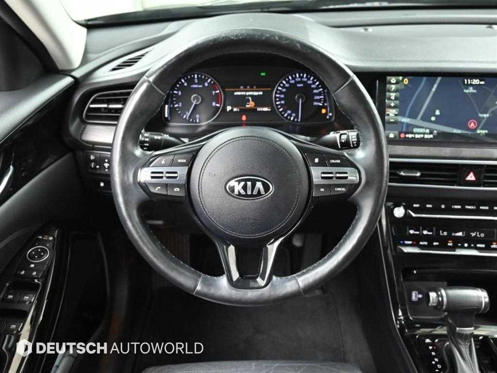 Kia K7 — photo 13