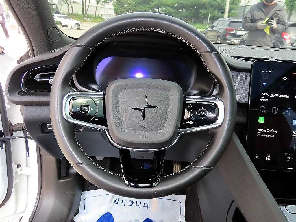 Polestar Polestar 2 — photo 08