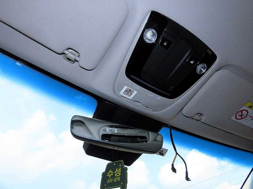 Kia K8 — photo 14