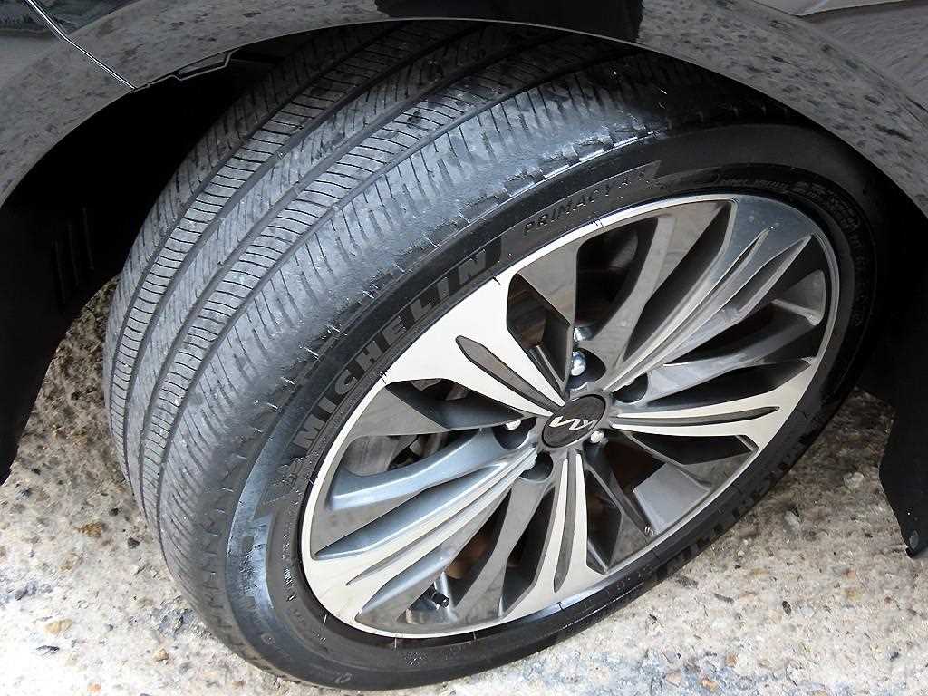 Kia K8 — photo 20