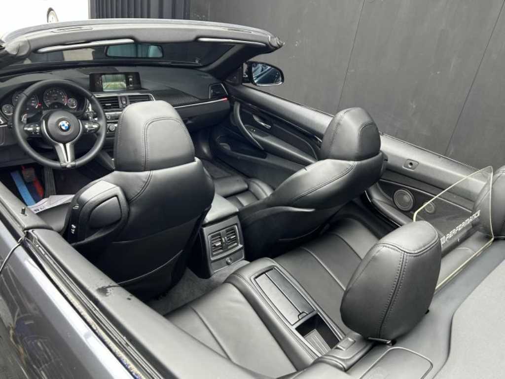 BMW M4 — photo 05