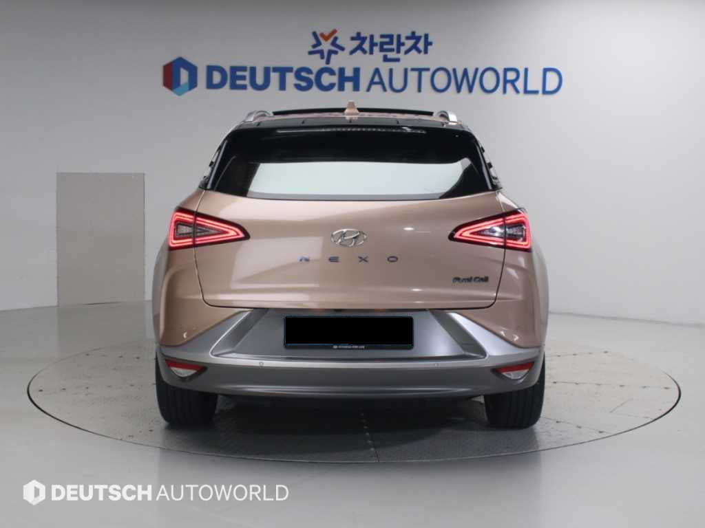 Hyundai Nexo — photo 04