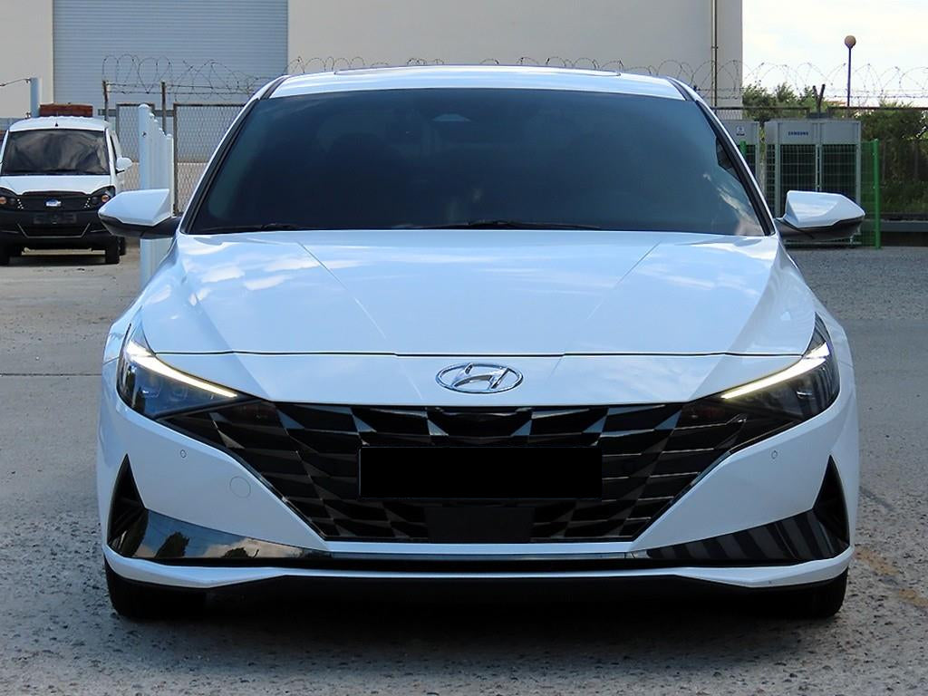Hyundai Avante — photo 01