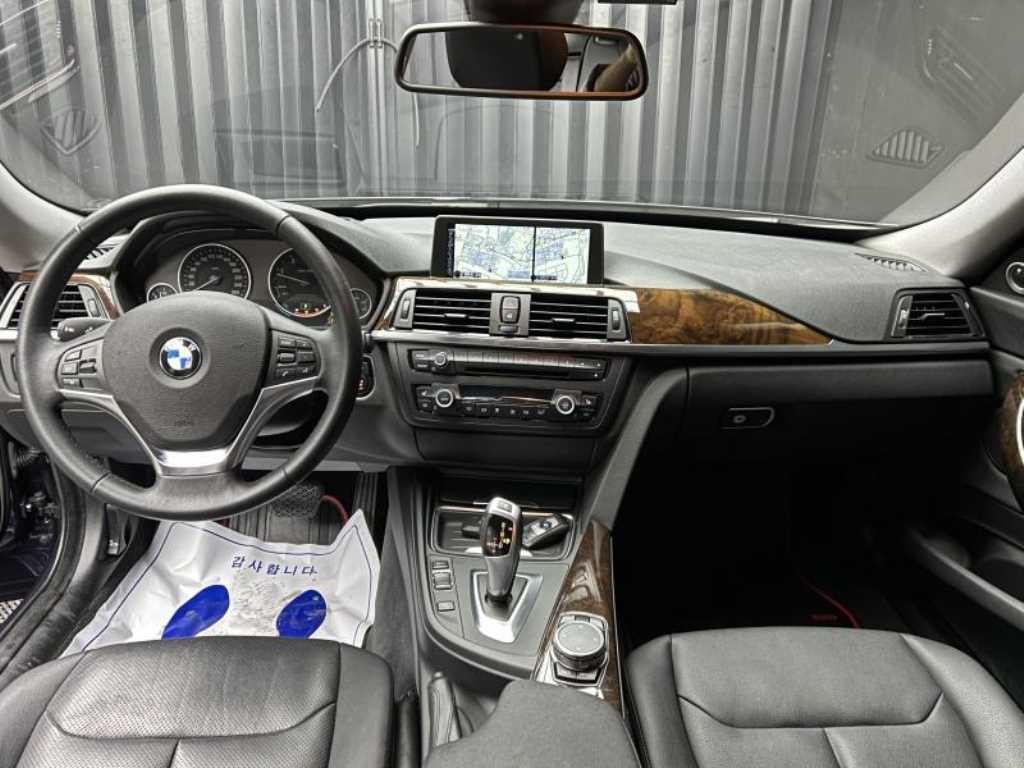 BMW Gran Turismo — photo 08