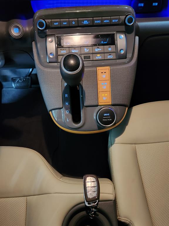 Hyundai Casper — photo 14