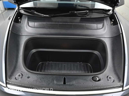 Tesla Model Y — photo 06