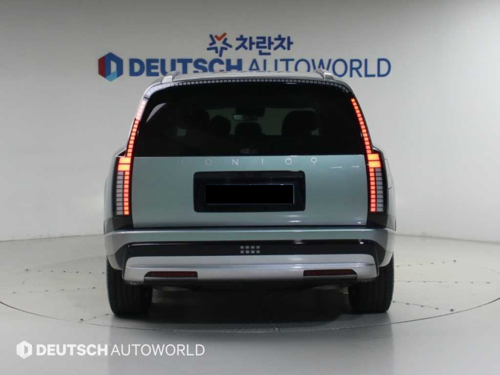 Hyundai Ioniq9 — photo 04