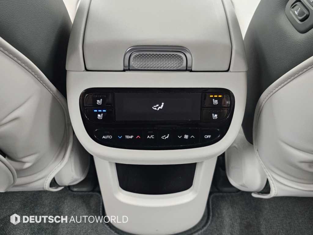 Hyundai Ioniq9 — photo 16