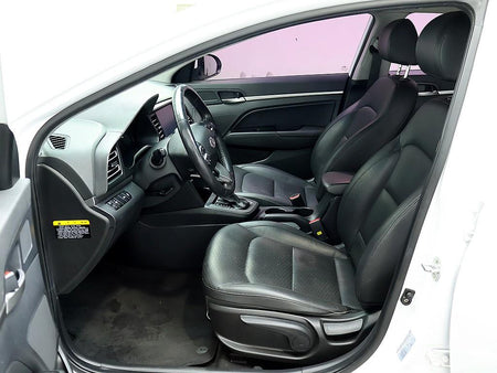 Hyundai Avante — photo 11