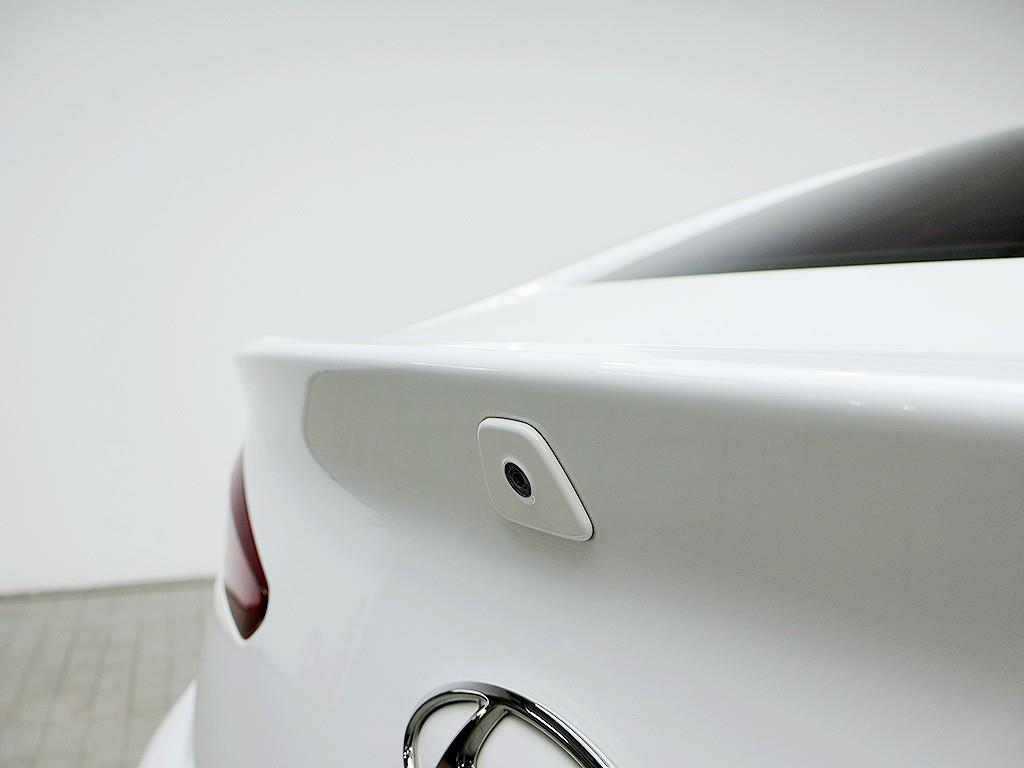 Hyundai Avante — photo 15