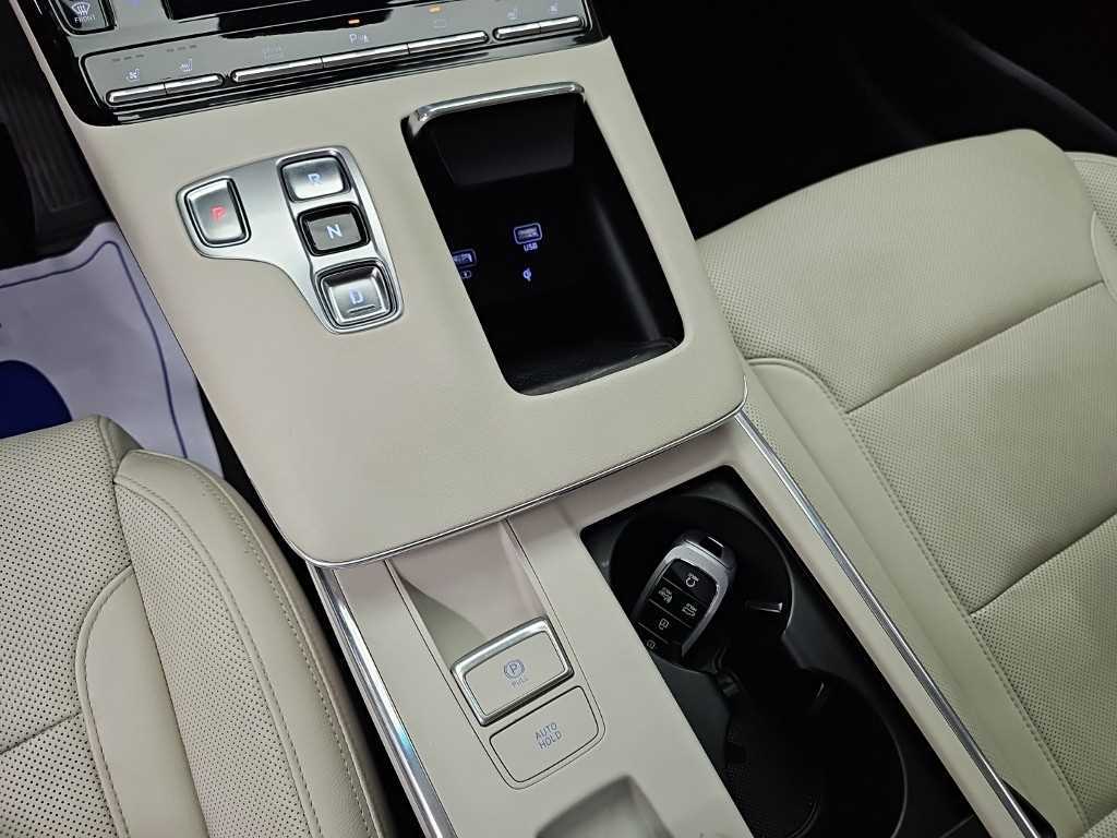 Hyundai Grandeur — photo 08